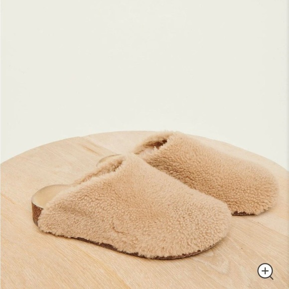 Jenni Kayne Shearling Moc Clog - Picture 2 of 9